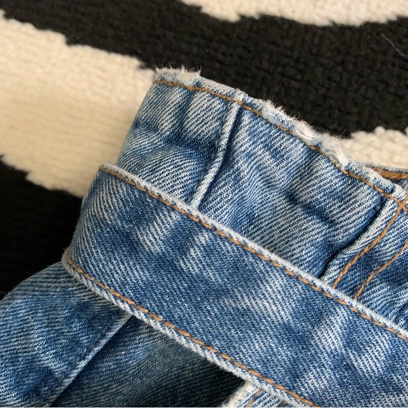 Abercrombie & Fitch Paperbag Tie Waist Exposed Button Fly Denim Shorts Size 10 - Picture 7 of 11